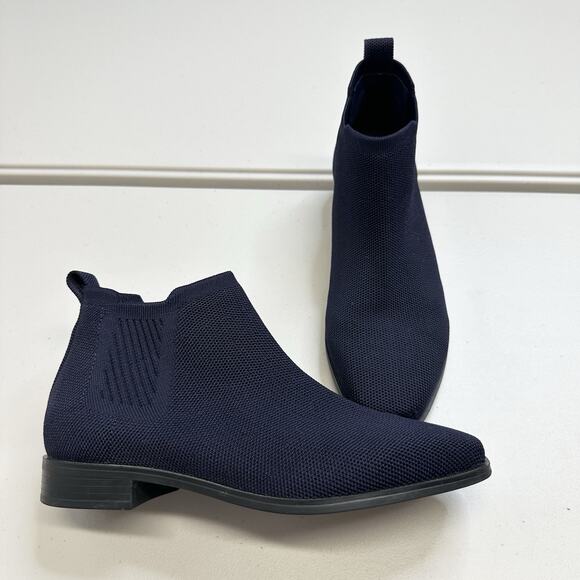 VIVAIA Ryan Pro Square-Toe Water-Repellent Ankle Boots Navy Blue Sz 7 US 37.5 - Picture 1 of 9